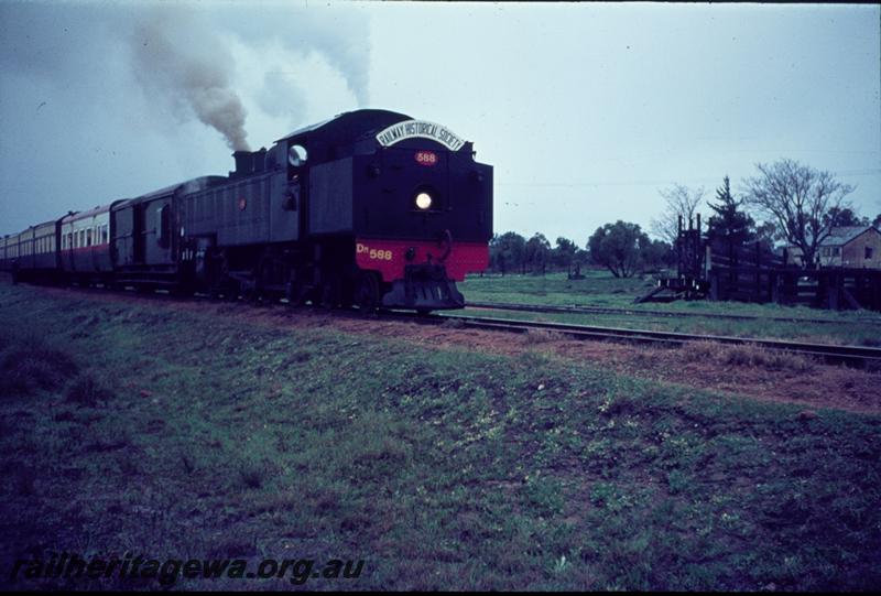 T01126
DM class 588, Jandakot, FA line, ARHS tour train
