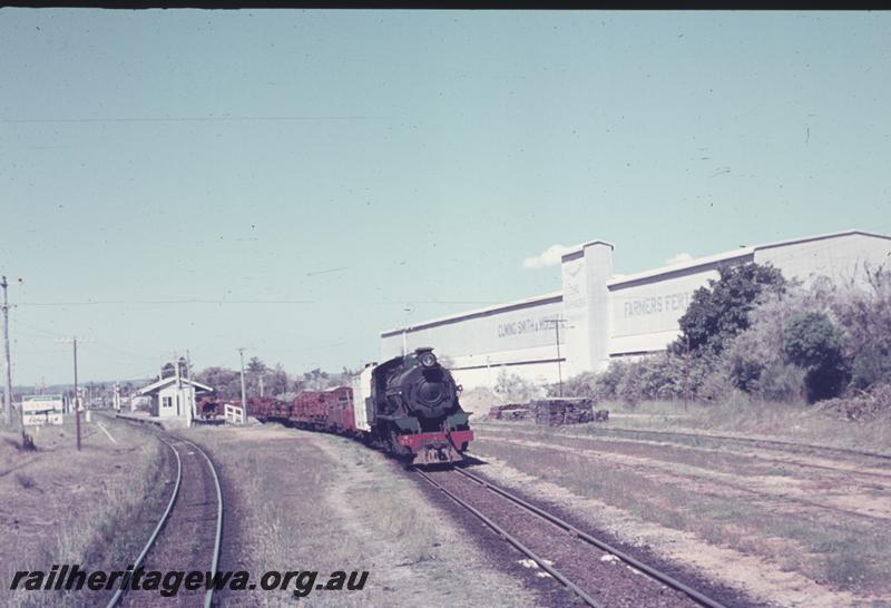 T01191
W class 917, Picton, SWR line, departing Picton to Bunbury on goods train
