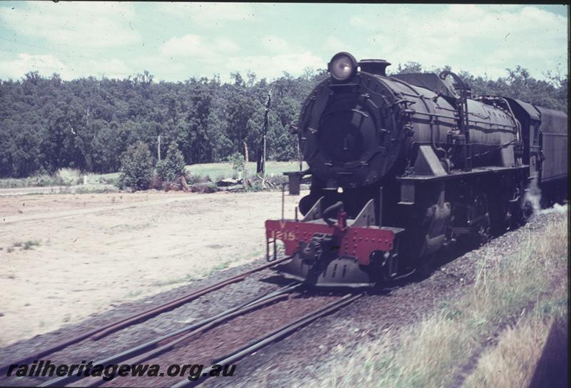 T01224
V class 1215, Moorhead, BN line
