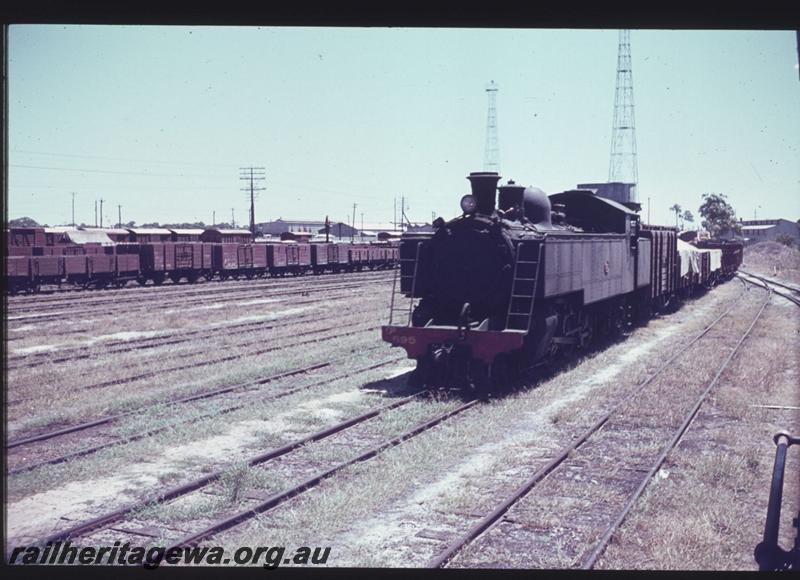 T01252
DD class 599, Midland, ER line, goods train, heading east
