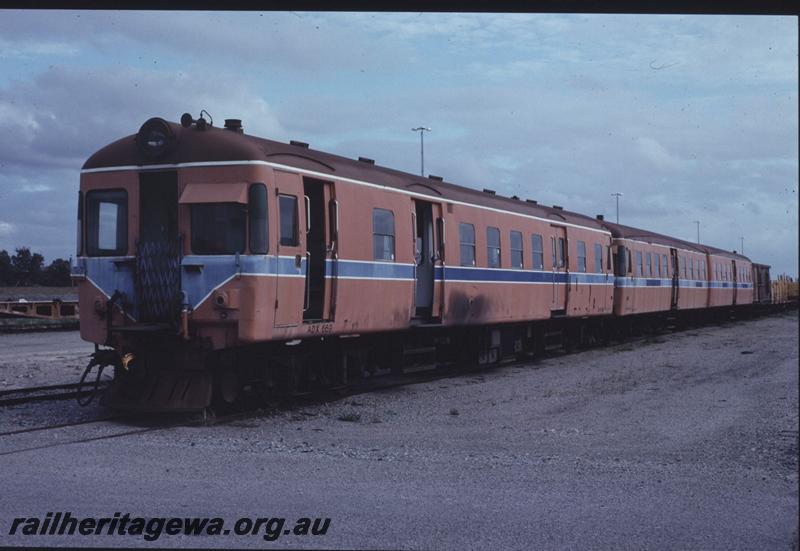 T01268
ADX class 669 railcar set
