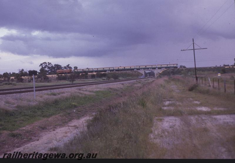 T01282
Diesel hauled suburban passenger train on the Kenwick Flyover
