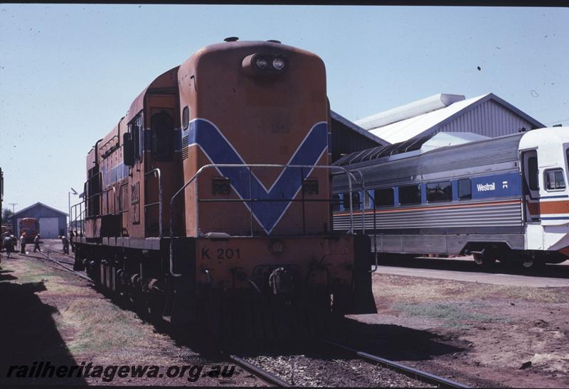 T01287
K class 210, Prospector car, Kalgoorlie, orange livery
