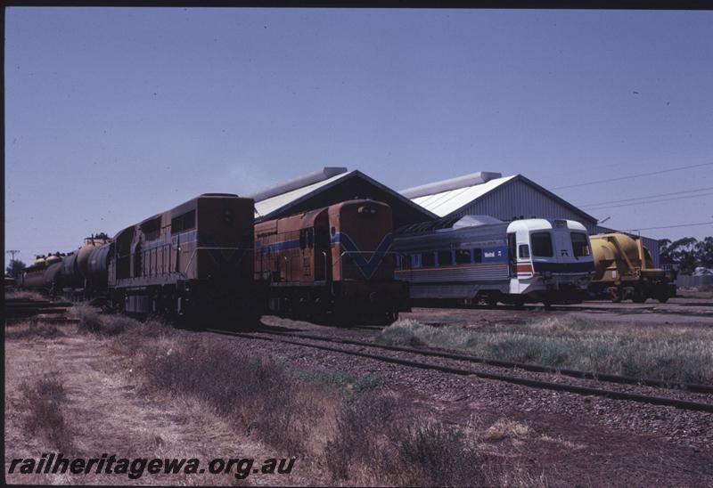 T01289
L class 256, K class 201, Prospector car
