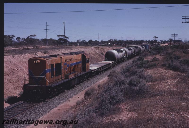 T01380
K Class 201, goods train, near West Kalgoorlie, EGR line
