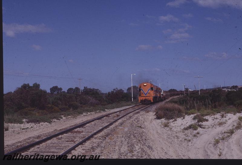 T01437
K class 206, orange livery, head on view
