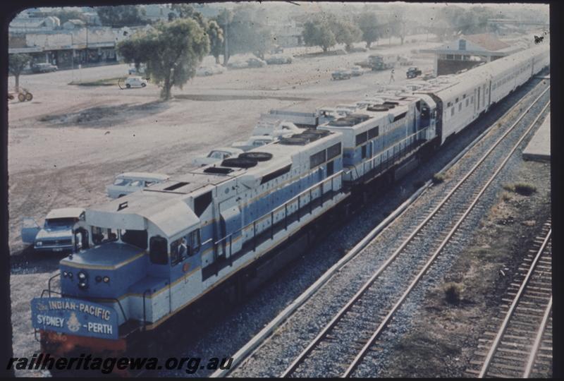 T01474
L class 260, double heading 