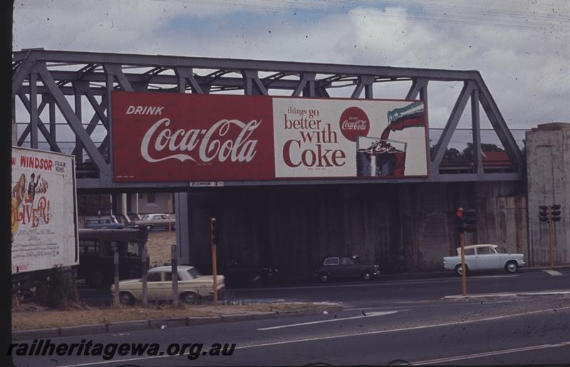 T01485
Subway, Mount Lawley, steel truss, looking west
