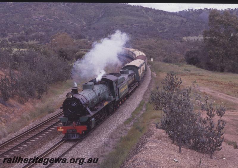 T01523
HVR W class 908, Avon Valley Line, tour train
