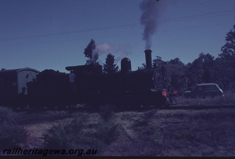 T01569
G class 123, tour train, returning from Donnybrook
