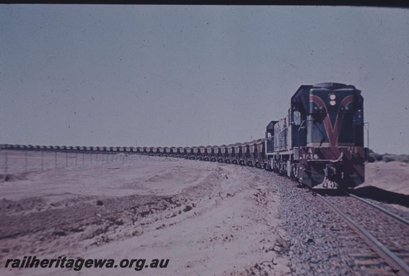 T01615
A class 1514, double heading, iron ore train, same as T4298
