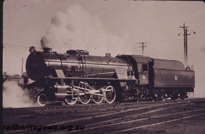 T01635
V class, as new
