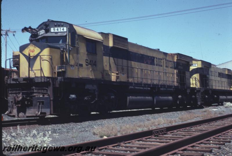 T01670
Cliffs Robe River loco C636 class 9414, Wickham, same as T1671
