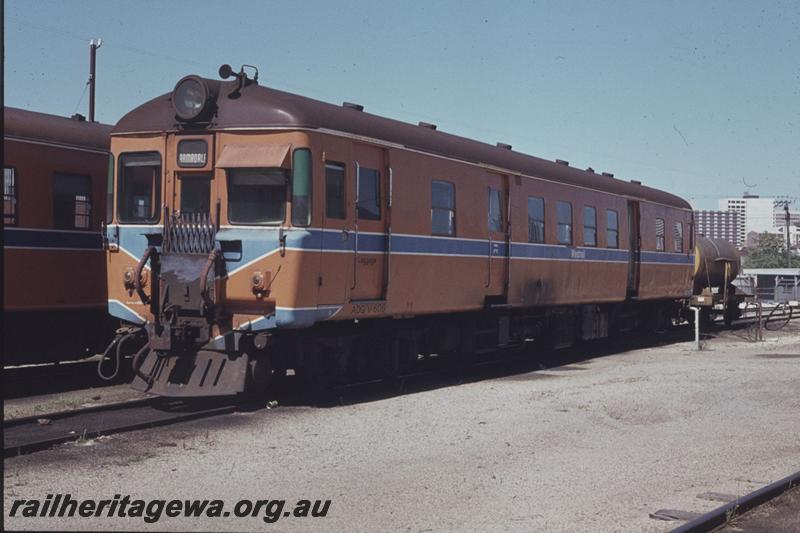 T01748
ADG class 606 railcar, East Perth, orange livery
