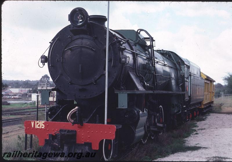 T01755
V class 1215, Collie. on display
