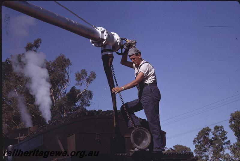 T01782
Water column, crew, loco taking water
