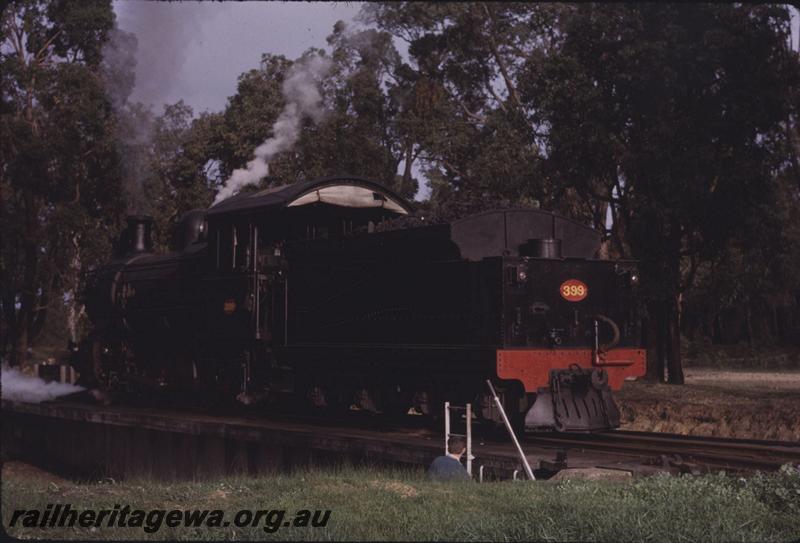 T01800
F class 399, turntable, rear view
