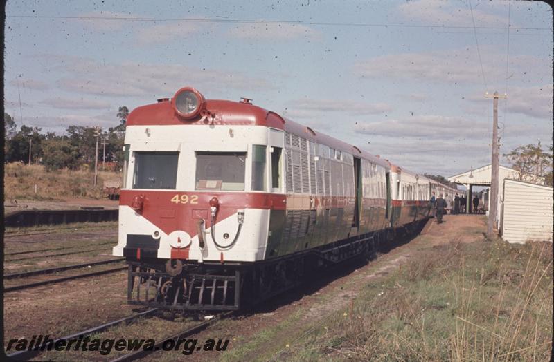 T01852
ADF class 492 