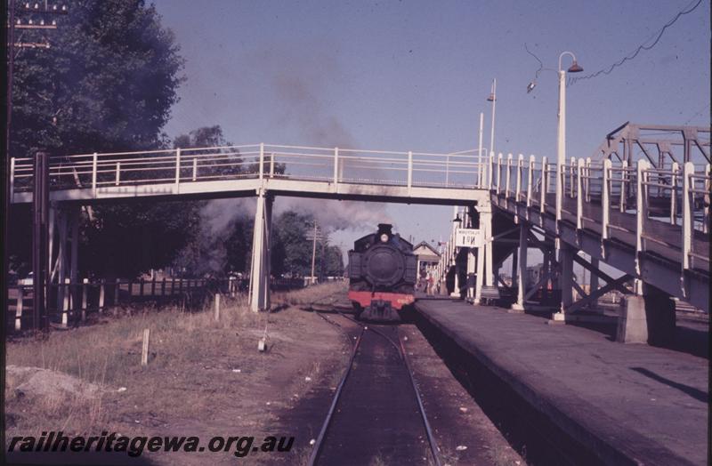 T01860
DD class 599, Station dock, Midland Junction
