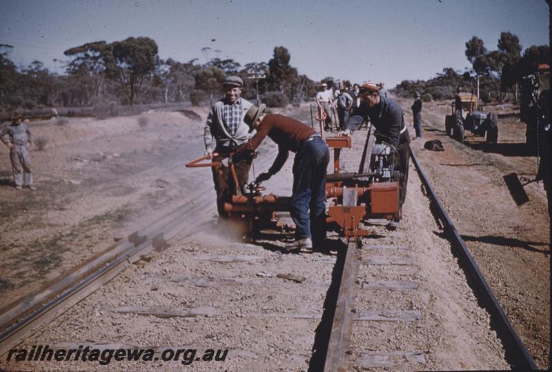 T01950
Gangers replacing rails
