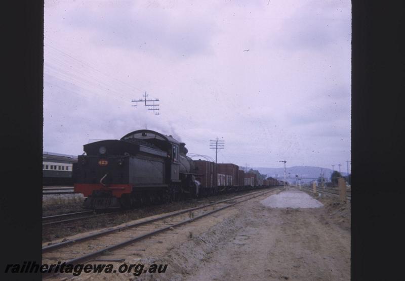 T02012
FS class 423, Midland, with the Bassendean shunt
