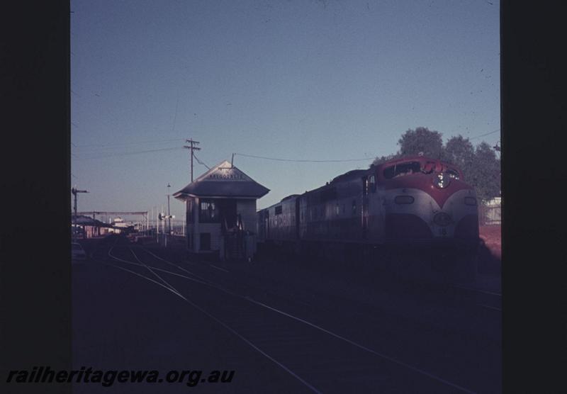 T02046
Commonwealth Railways (CR) GM class 18, signal box, Kalgoorlie, on 