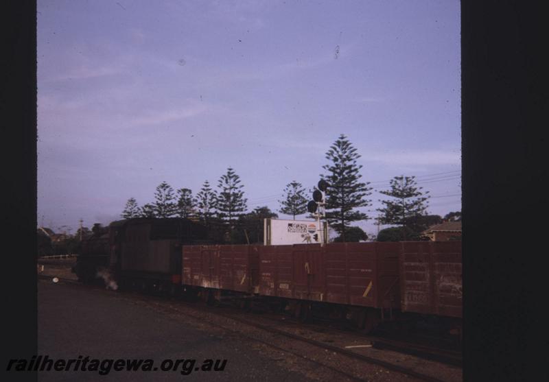 T02062
PM class 726, Claremont, No. 861 Goods train, departing
