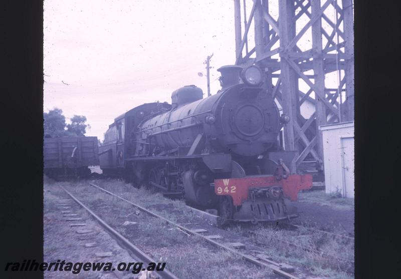 T02144
W class 942, water tower stand, elevated coaling road, loco depot, Busselton
