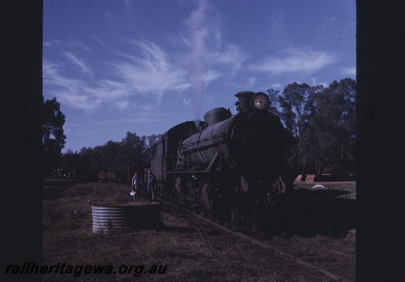 T02147
W class 942, Nannup, WN line, goods train
