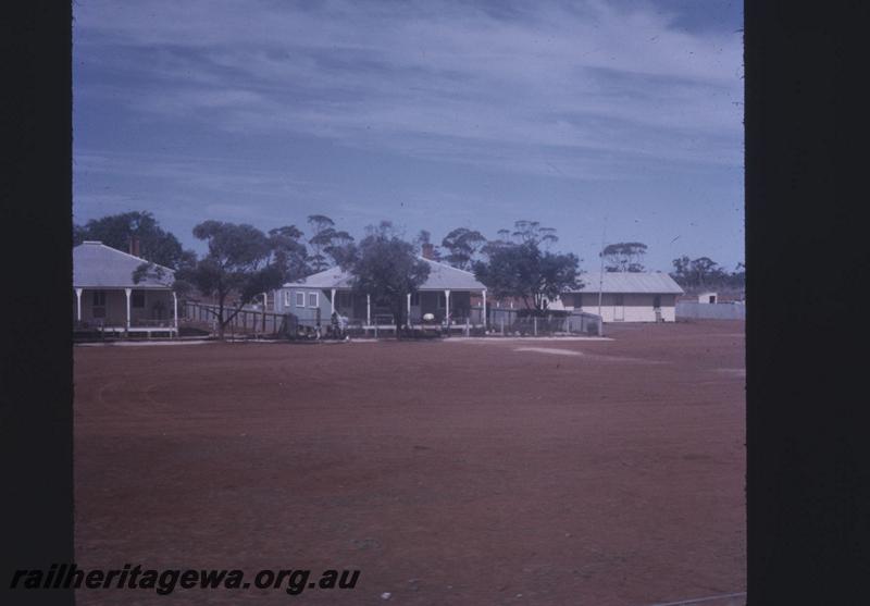 T02206
Railway settlement on the Trans line, possibly Curtin, TAR line.
