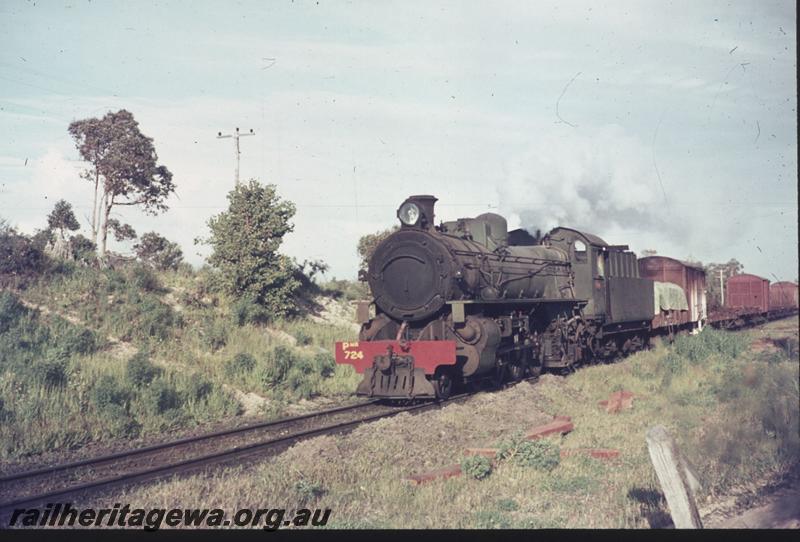 T02302
PMR class 724, goods train
