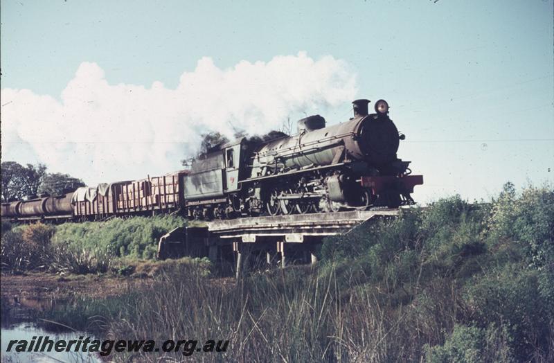 T02311
W class 936, trestle bridge, near Picton, SWR line, goods train
