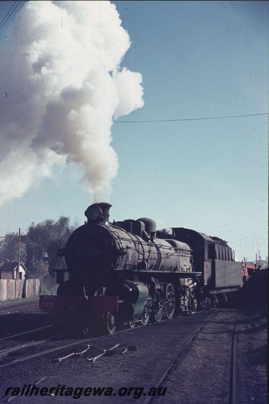 T02341
PMR class 732, departing Bunbury, SWR line, on No.171 goods train
