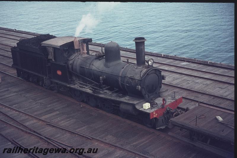 T02356
G class 117, wharf, Bunbury
