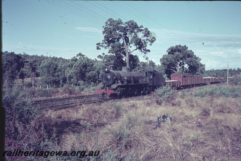 T02375
W class 922, leaving Mount Helena, ER line, goods train
