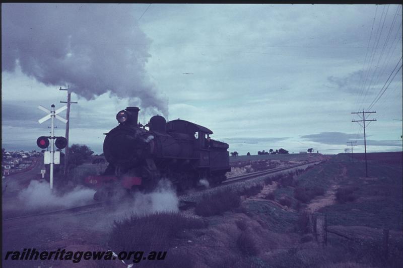 T02381
F class 419, level crossing sign & lights, light engine
