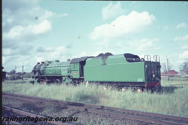 T02435
V class 1221, view from rear, in pristine condition
