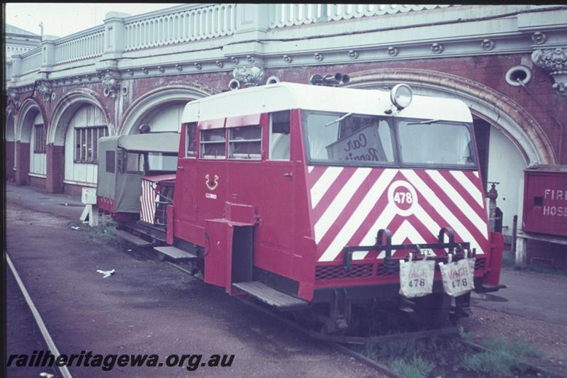 T02457
Wickham track inspection vehicle No.478, Perth Station
