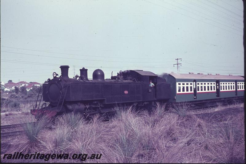 T02469
DD class 595, suburban passenger train
