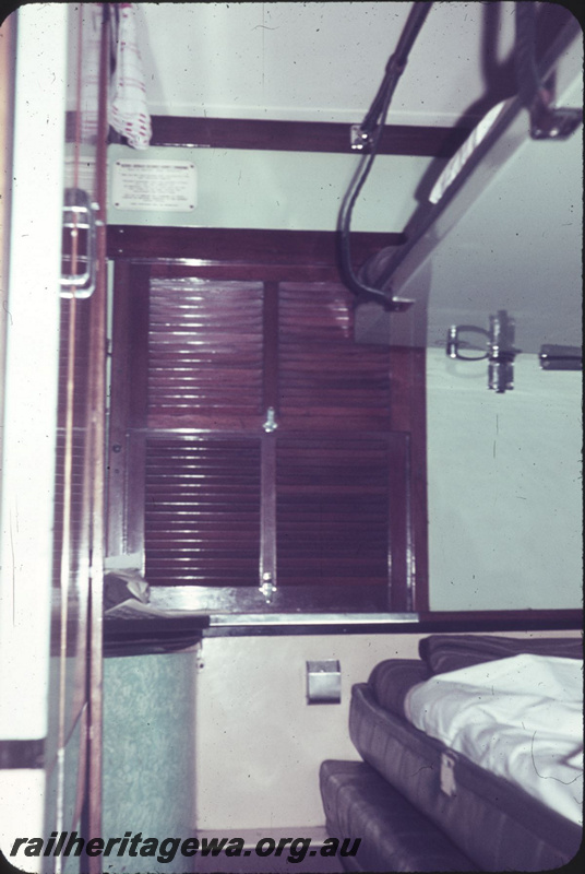 T02473
AQZ class carriage, internal view of sleeping berth
