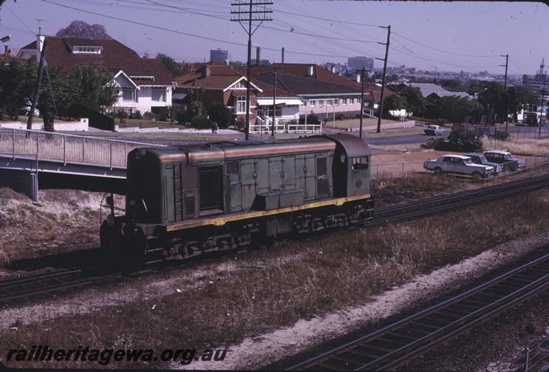 T02540
F class 43, Mount Lawley, light engine
