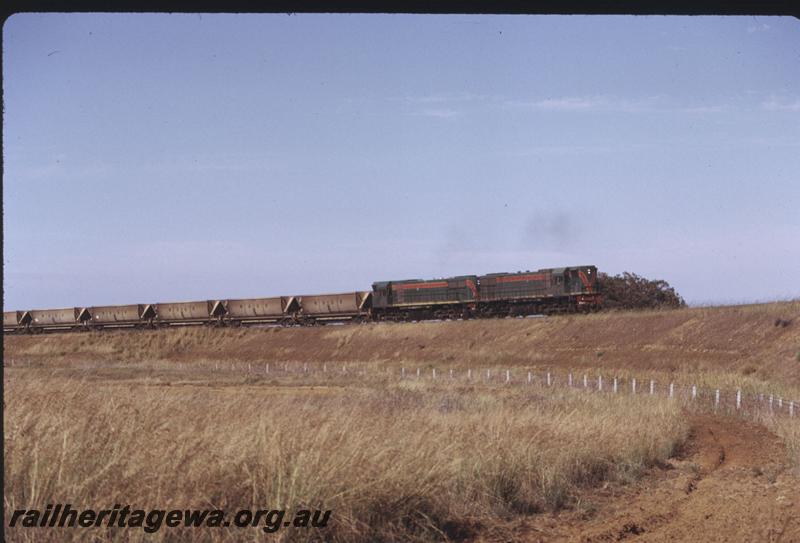 T02569
D class 1563, double heading, Mundijong, Kwinana to Jarrahdale line, empty bauxite train
