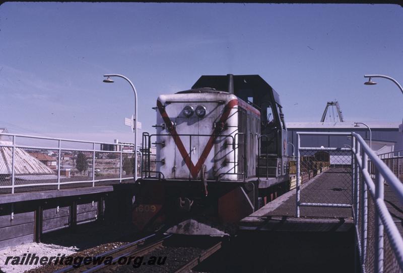 T02584
B class 1609, North Fremantle, inter yard freight transfer
