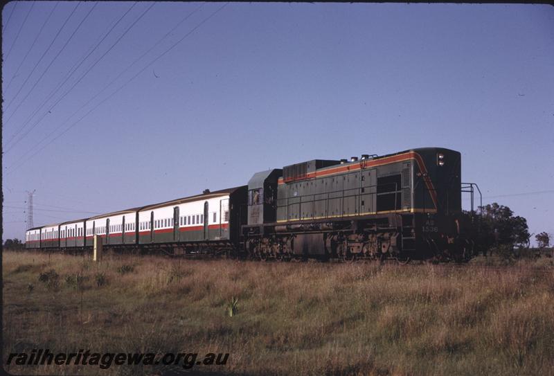 T02592
AB class 1536, approaching Seaforth, suburban passenger train
