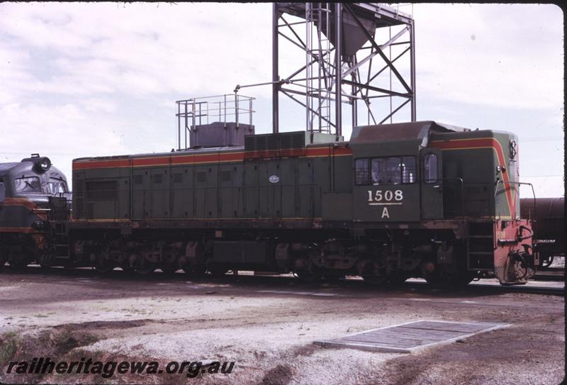 T02610
A class 1508, Merredin loco depot
