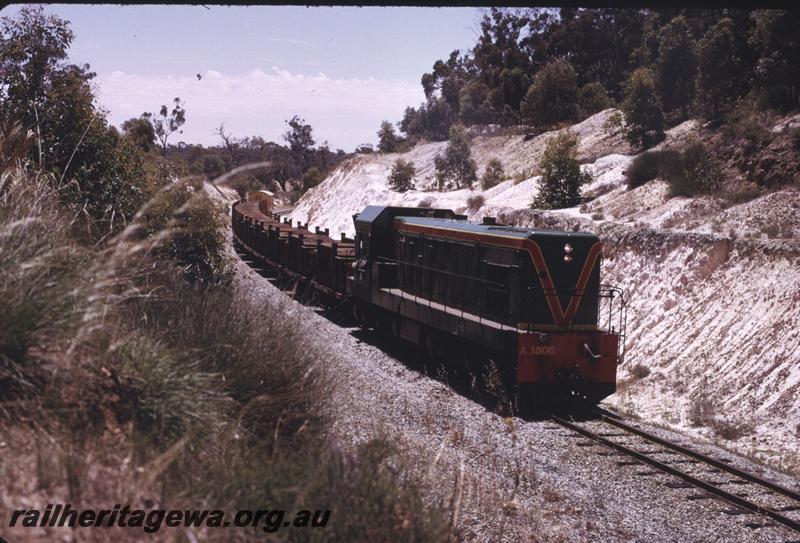 T02613
A class 1506, near Koojedda, iron ore train bound for Wundowie, ER line
