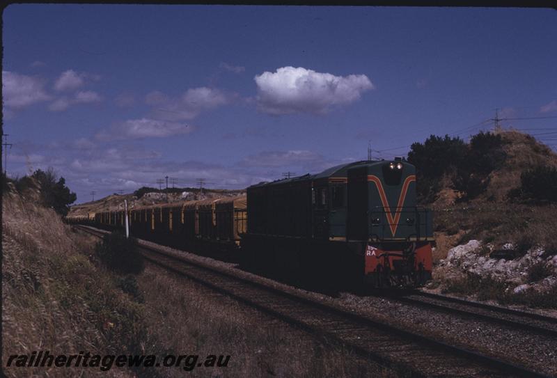 T02652
RA class 1906, bound for Robbs Jetty, fertilizer train
