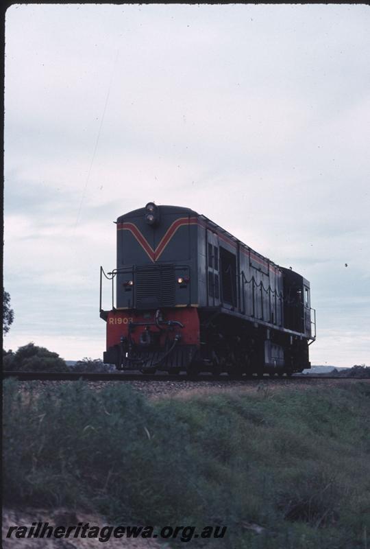 T02656
R class 1903, near Midland
