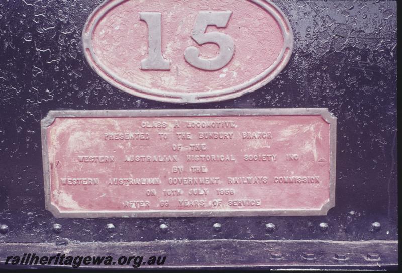 T02730
A class 15, Jaycee Park, Bunbury, number plate and information plaque, preserved
