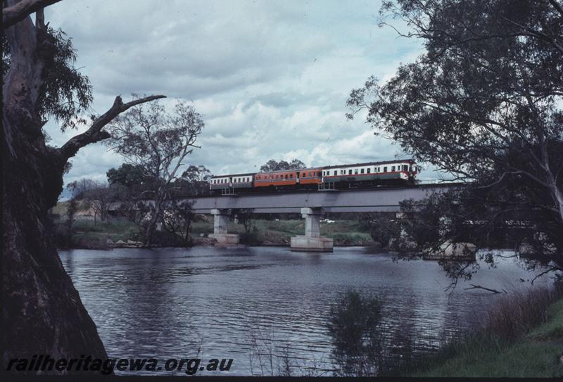 T02740
ADX/ADG/ADA railcar set, Guildford Bridge
